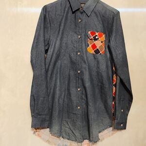 One24 Rags Quilted Pattern Button Up Womens Small Denim Western Shirt Distressed